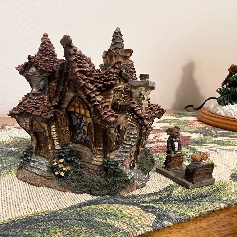 Boyds Bears & Friends Villages Boydsenbeary Acres, Lil Country Church